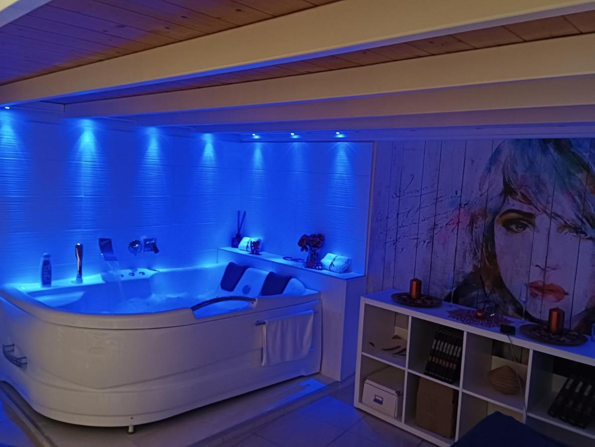 Beb Maryposa Appartment Napoli Dış mekan fotoğraf