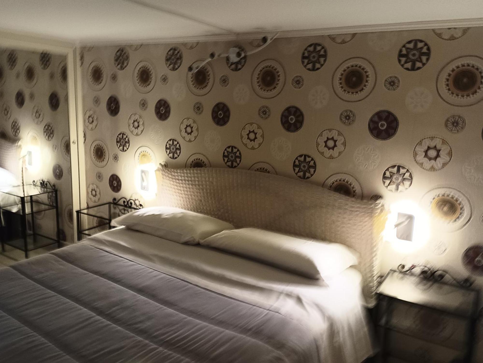 Beb Maryposa Appartment Napoli Dış mekan fotoğraf