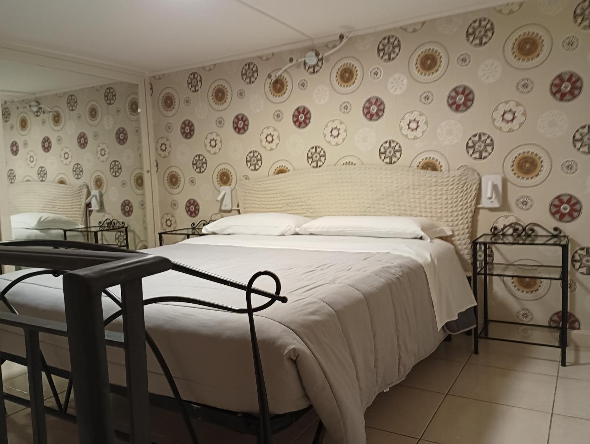 Beb Maryposa Appartment Napoli Dış mekan fotoğraf