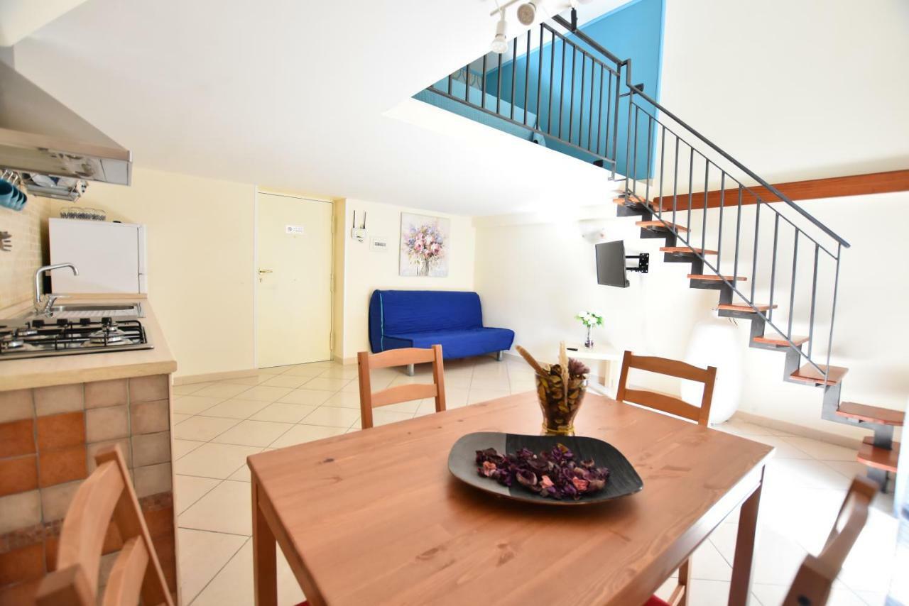 Beb Maryposa Appartment Napoli Dış mekan fotoğraf