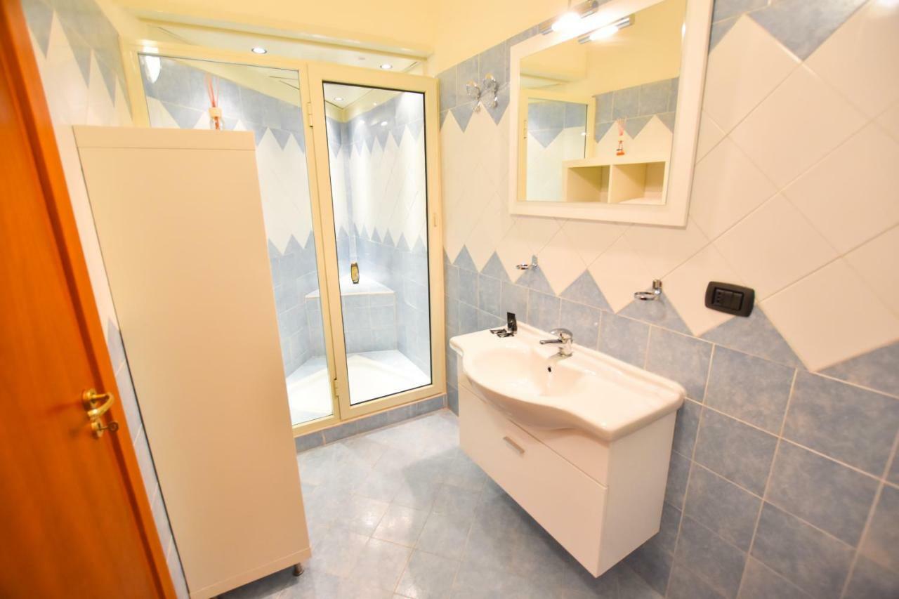 Beb Maryposa Appartment Napoli Dış mekan fotoğraf