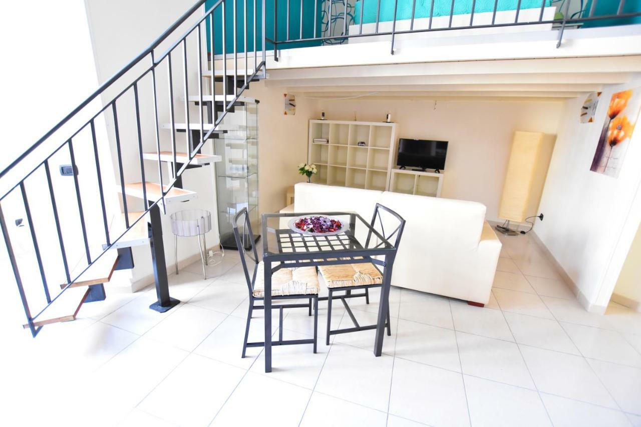 Beb Maryposa Appartment Napoli Dış mekan fotoğraf